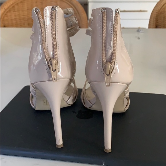 Aldo patent leather cream zipper heels - Picture 4 of 6